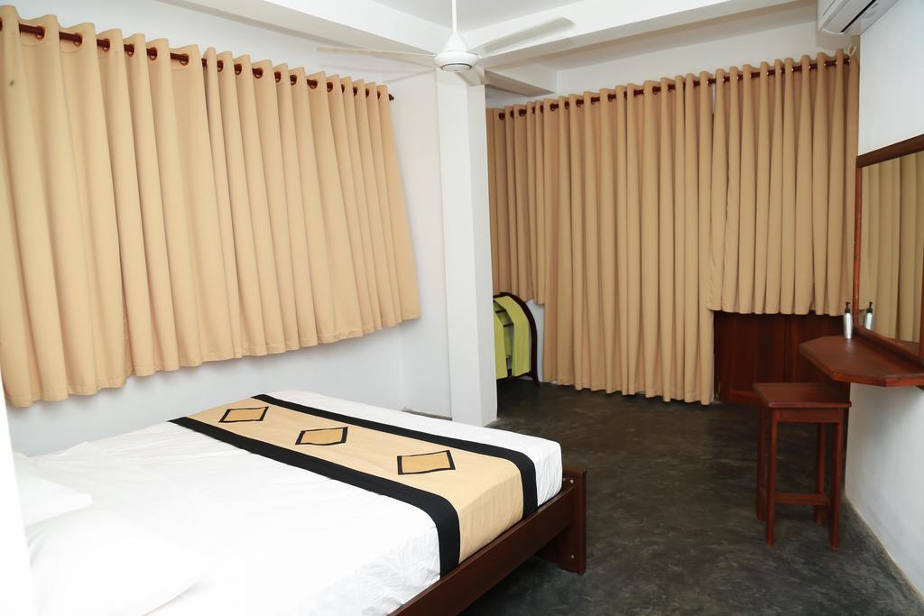 Four Season Guest House Tangalle Zewnętrze zdjęcie